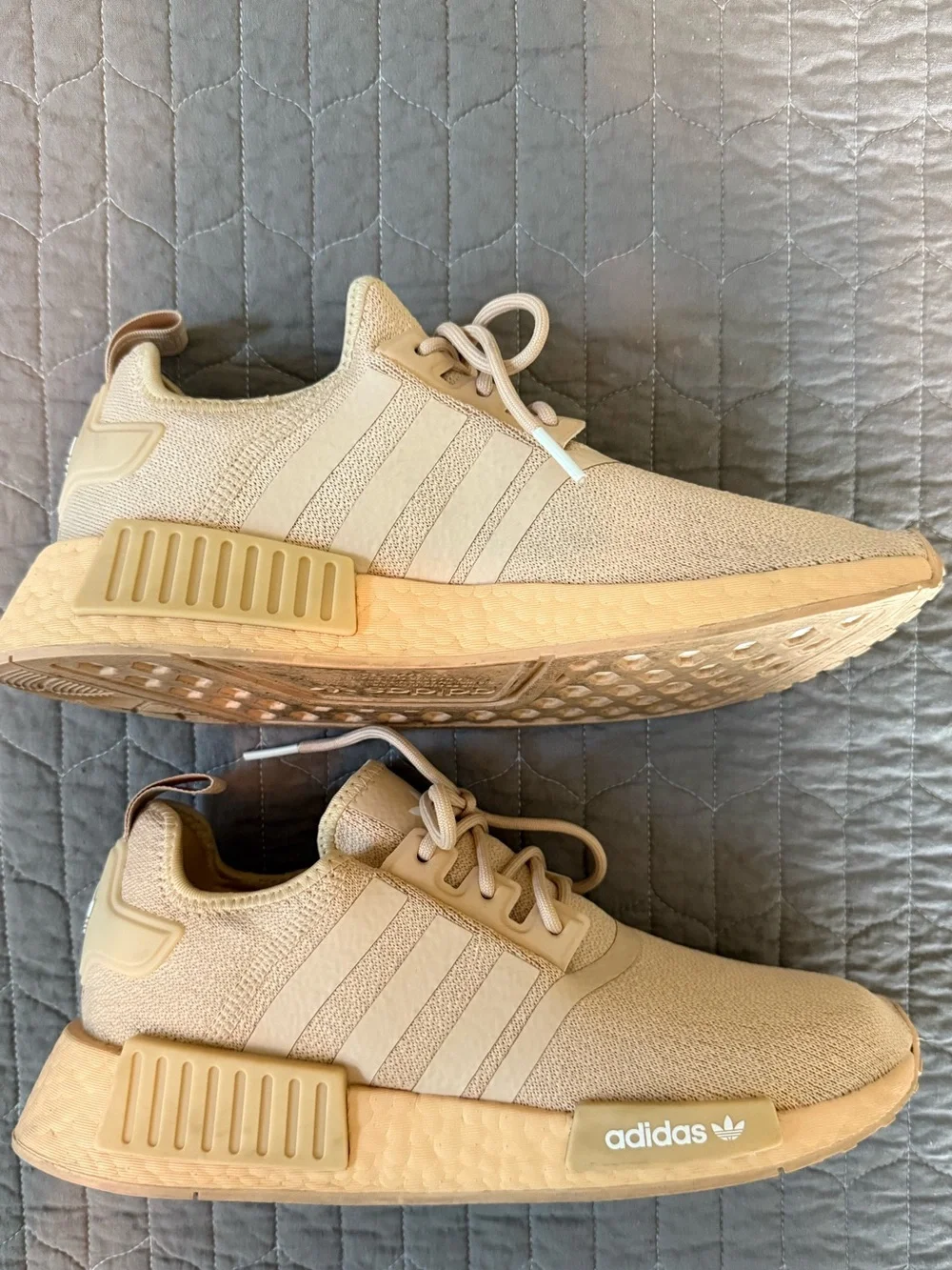 adidas NMD R1 sneaker! - Picture 7 of 10